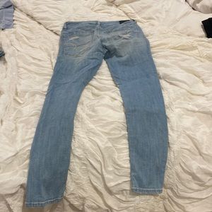 American eagle ripped jeans- high rise and highly elastic